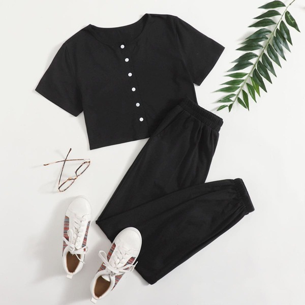 

Button Front Solid Tee & Sweatpants, Black