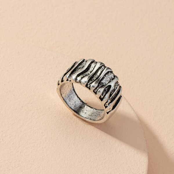 

Metal Engraved Ring, Antique silver