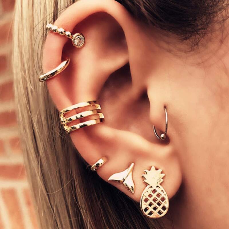 

7pcs Pineapple & Fish Tail Design Earrings, Gold