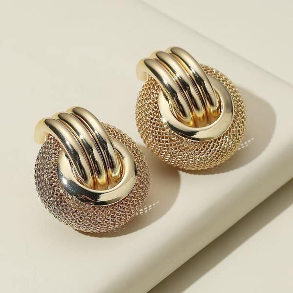 

Hollow Out Round Design Stud Earrings, Gold