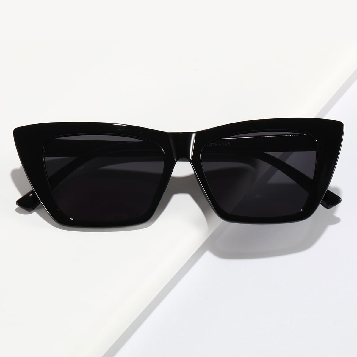 

Acrylic Frame Sunglasses