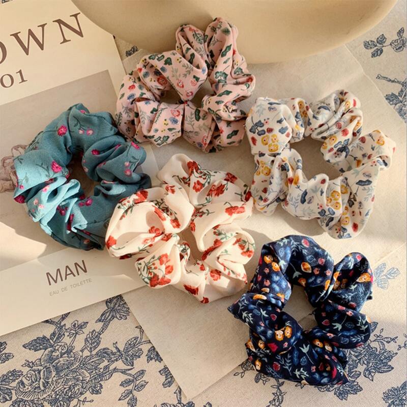 

2pcs Random Floral Hair Scrunchie, Multicolor