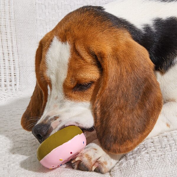 

1pc Donut Shaped Random Pet Sound Toy, Multicolor