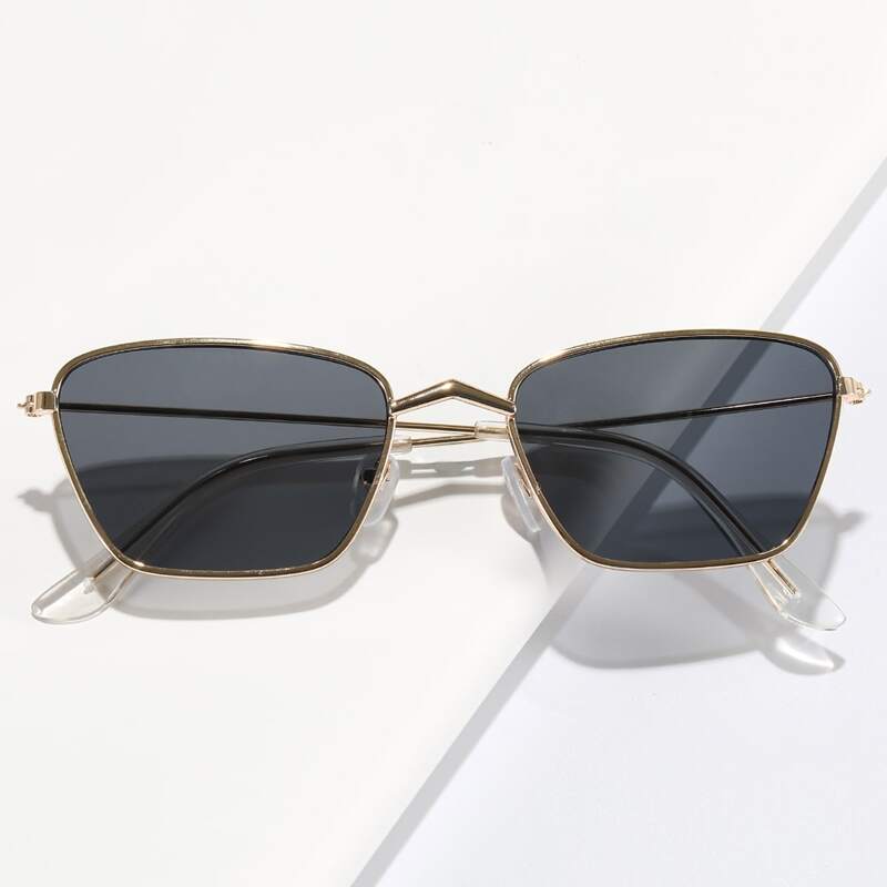 

Metal Frame Sunglasses