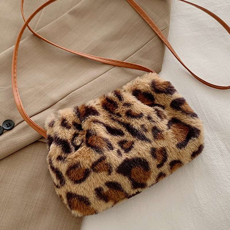 

Leopard Fluffy Bag, Brown