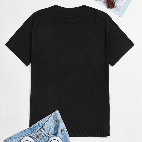 

Men Solid Round Neck Sweater, Black