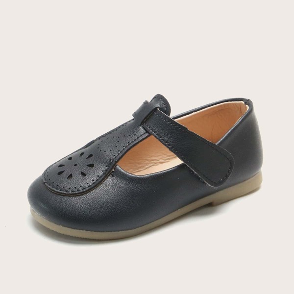 

Toddler Girls Laser Cut-out Flats, Black