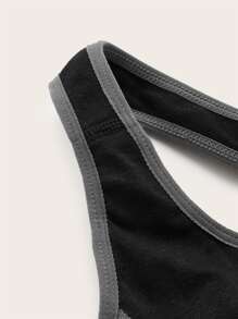 Easithlete Medium Support  Criss Cross Sports Bra - Black - View 3