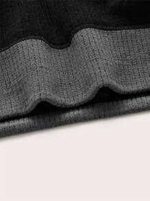 Easithlete Medium Support  Criss Cross Sports Bra - Black - View 4