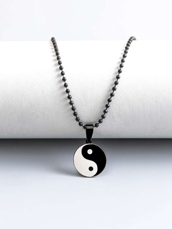 Fashionable and Popular Men Yin & Yang Charm Necklace Stainless Steel for Jewelry Gift and for a Stylish Look