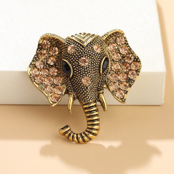 

Elephant Design Brooch, Gold
