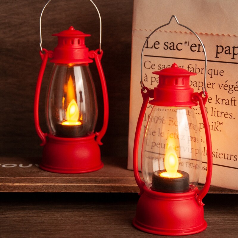 

1pc Vintage Kerosene Lamp Design Light, Yellow