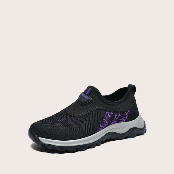 

Low Top Knit Sneakers, Black