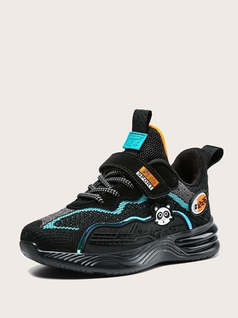 حذاء رياضي محبوك بجرافيك عبارة صيني للاولاد