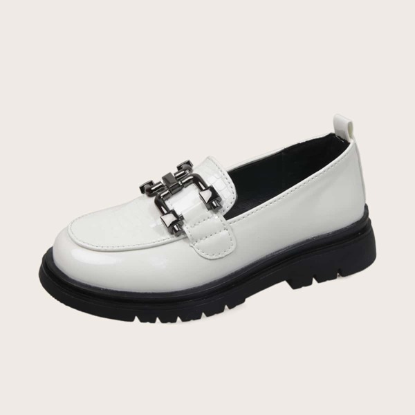 

Girls Metal Decor Flat Loafers, White