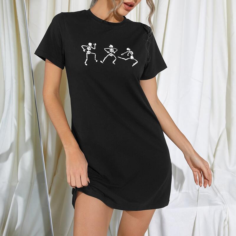 

Skull Print Short Sleeve Nightdress, Black