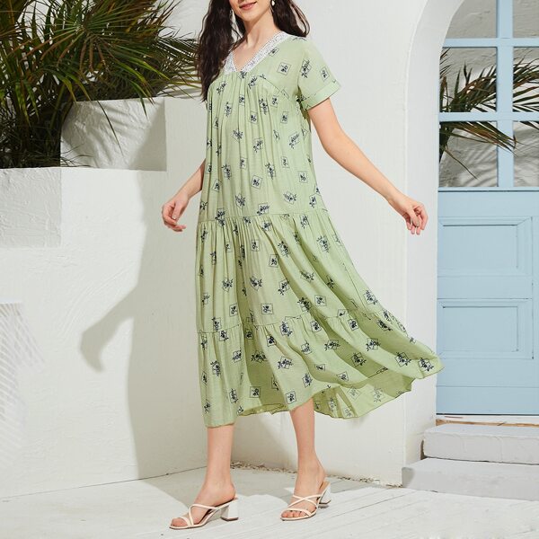 

Floral Contrast Lace Ruffle Hem Babydoll Dress, Green