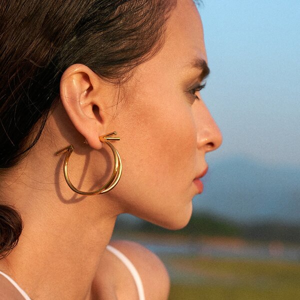 

Structured Hoop Earrings, Gold