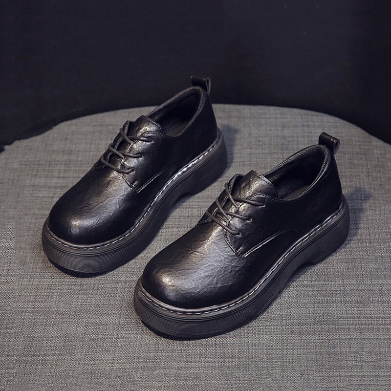 

Lace-up Lug Sole Oxfords, Black