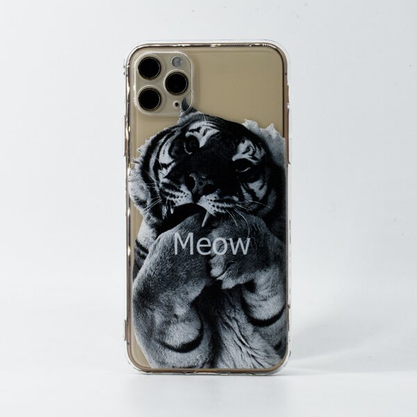 

Tiger Pattern Clear iPhone Case, Multicolor