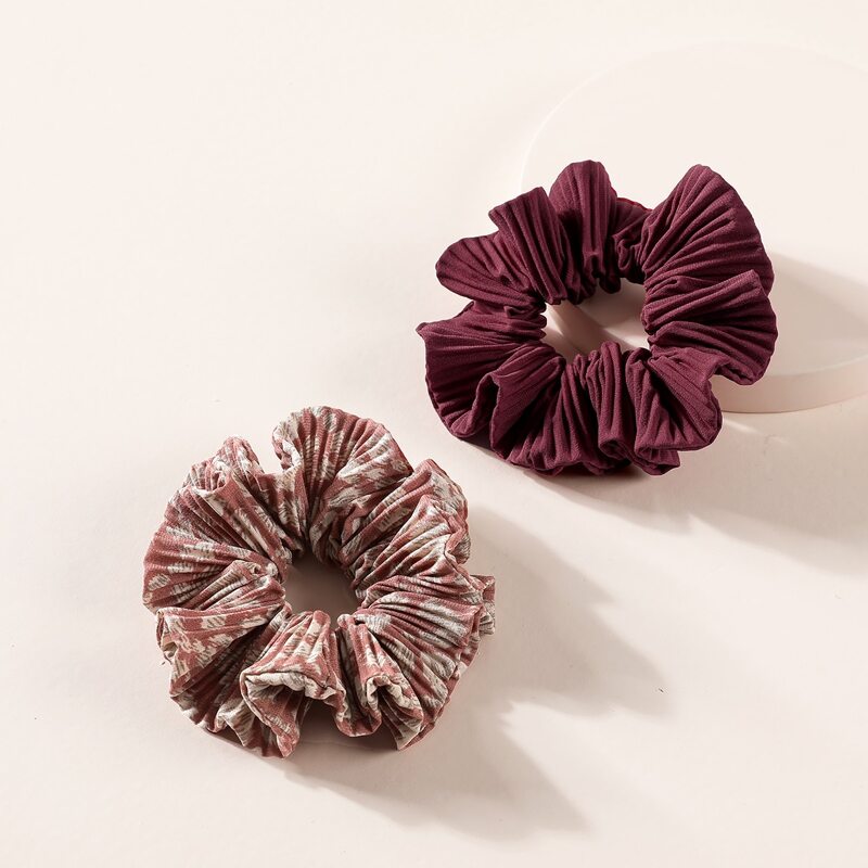 

2pcs Graphic Scrunchies, Burgundy