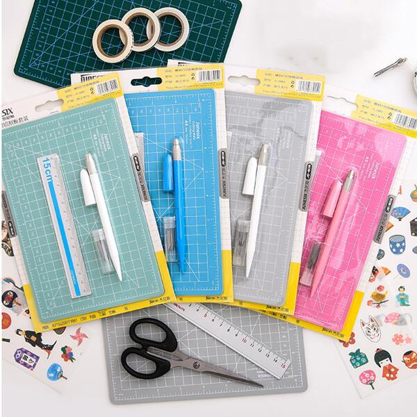 

1set Random Color Cutting Pad & Carving Knife, Multicolor