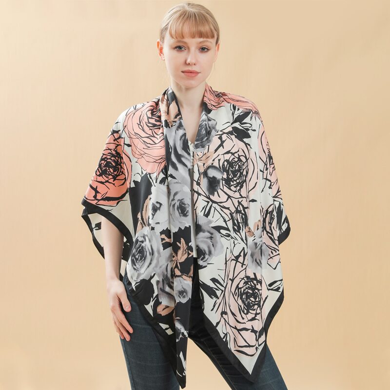 

Floral Pattern Bandana, Multicolor