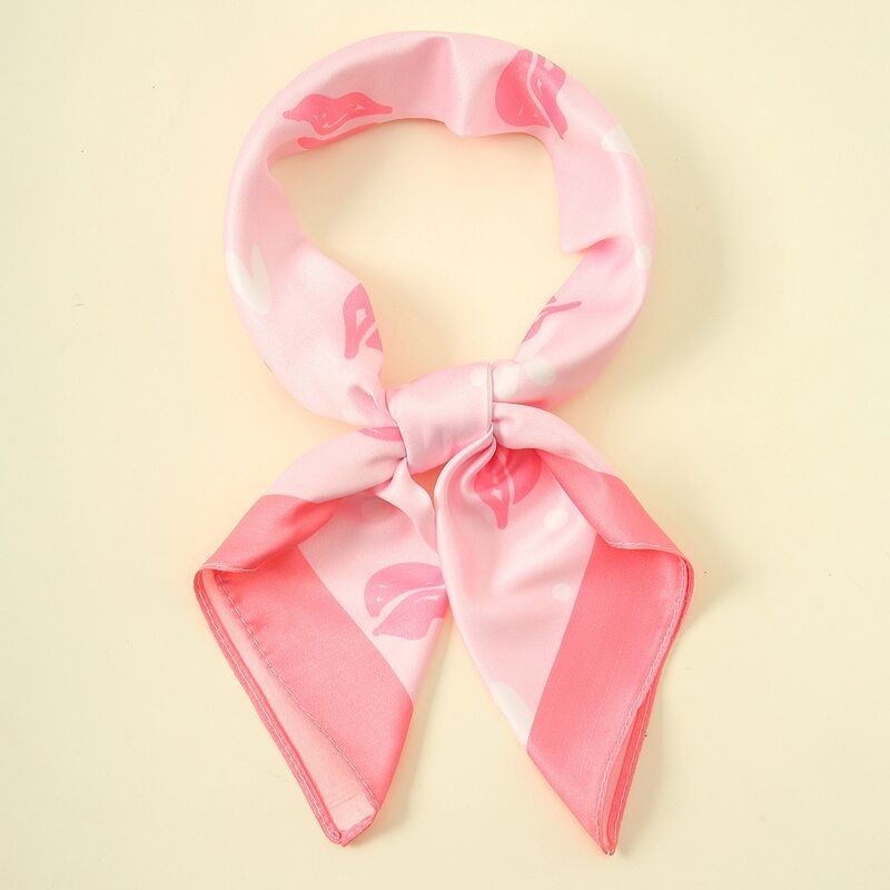 

Mouth Pattern Bandana, Baby pink