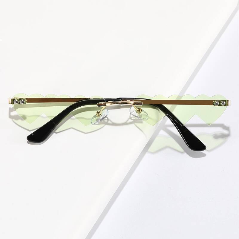 

Rimless Heart Frame Sunglasses