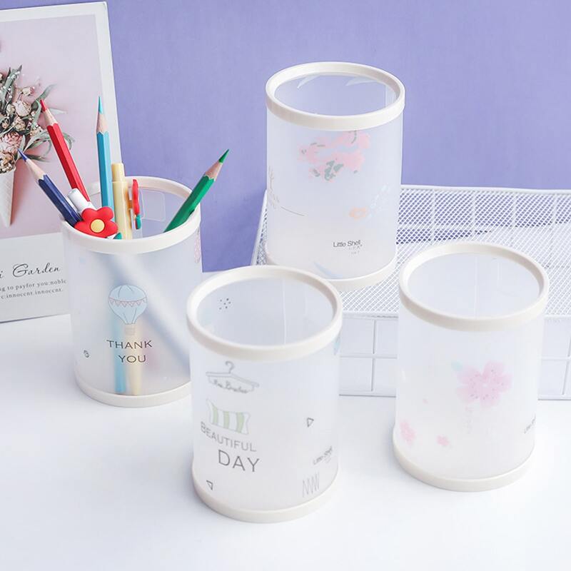 

1pc Random Cartoon Pattern Pen Holder, Clear