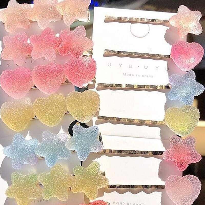 

2pcs Random Star & Heart Hair Clip, Multicolor