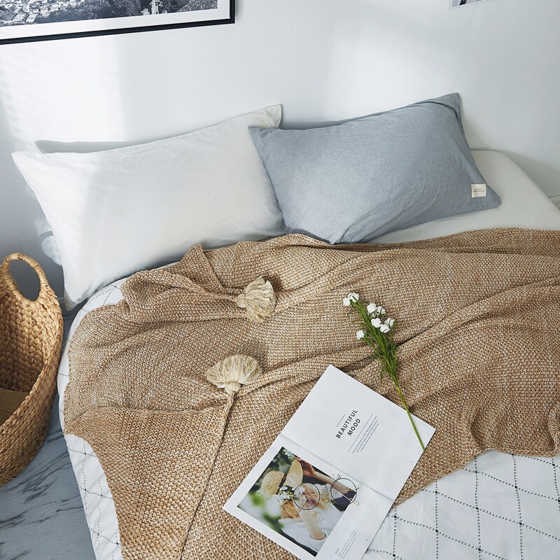 

Plain Tassel Decor Knitted Blanket, Khaki