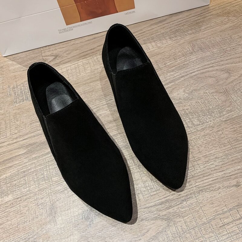 Solid Pointed Toe Slip On Flats, Black