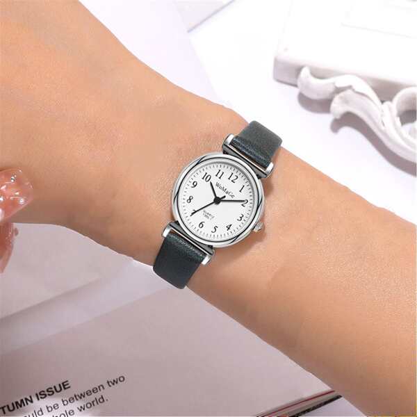 

1pc Simple Round Pointer Quartz Watch