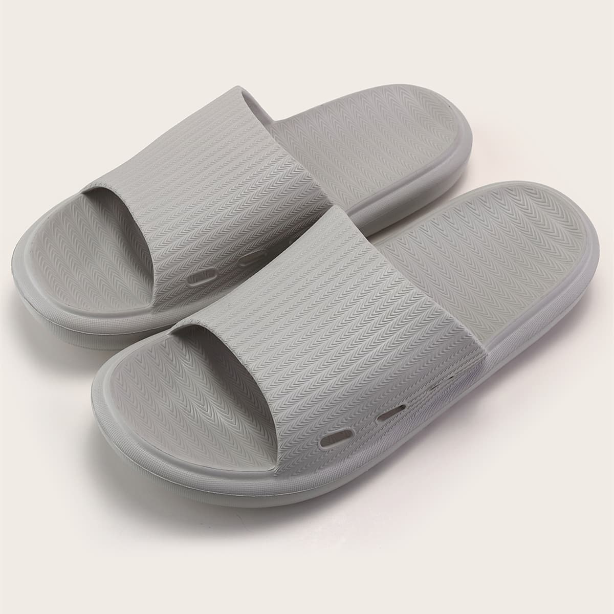 

Guys Open Toe Textured Slippers, Light grey