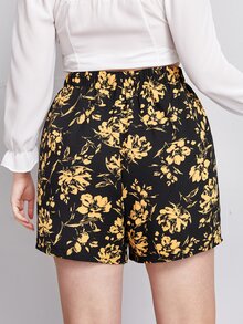 SHEIN Plus Drawstring Waist Allover Floral Print Shorts