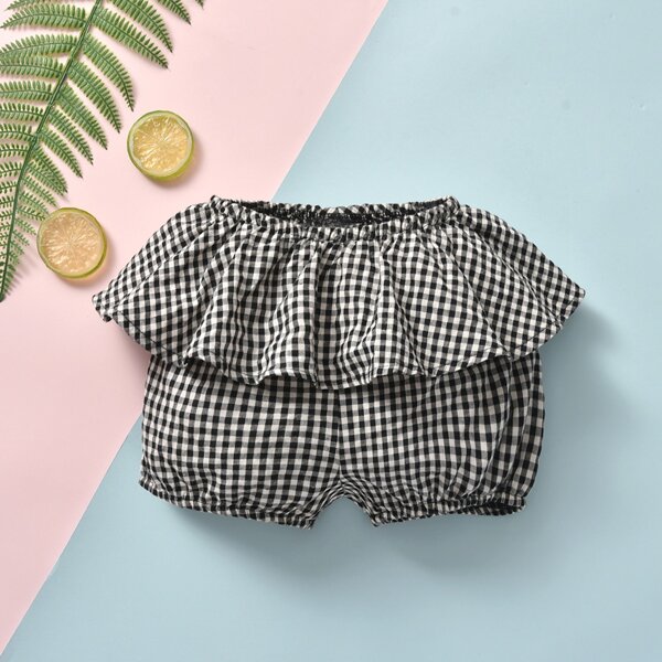 

Baby Girl Gingham Ruffle Hem Shorts, Black and white