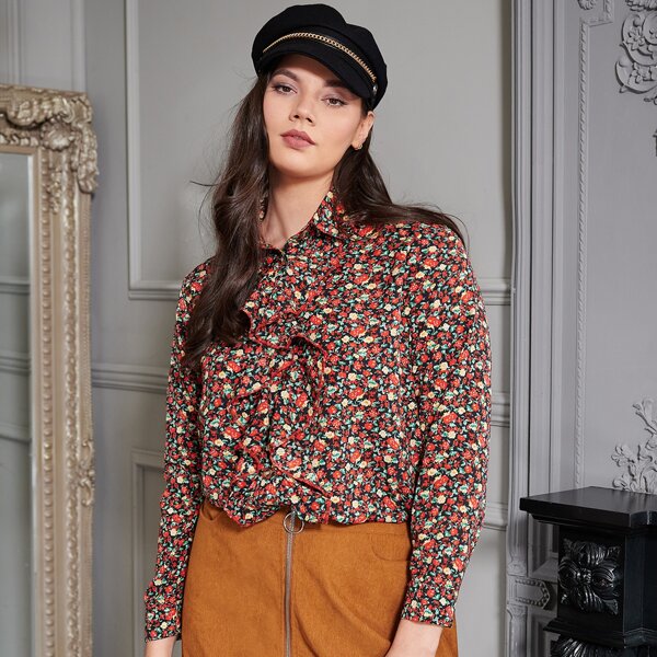 

Plus Allover Floral Print Jabot Collar Blouse, Multicolor