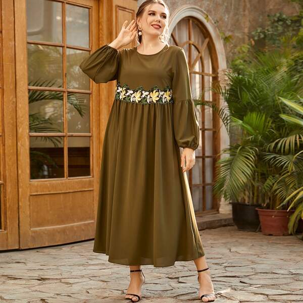 

Plus Floral Patched Babydoll Dress, Green