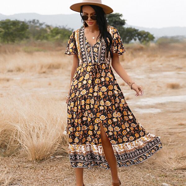 

Floral Print Butterfly Sleeve Split Hem Dress, Multicolor