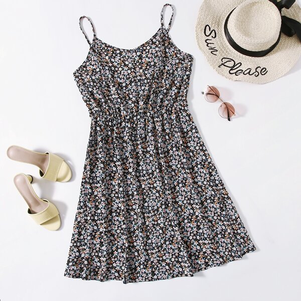 

Plus Ditsy Floral Cami Dress, Multicolor