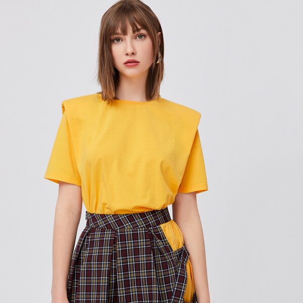 

Padded Shoulder Solid Tee, Mustard yellow