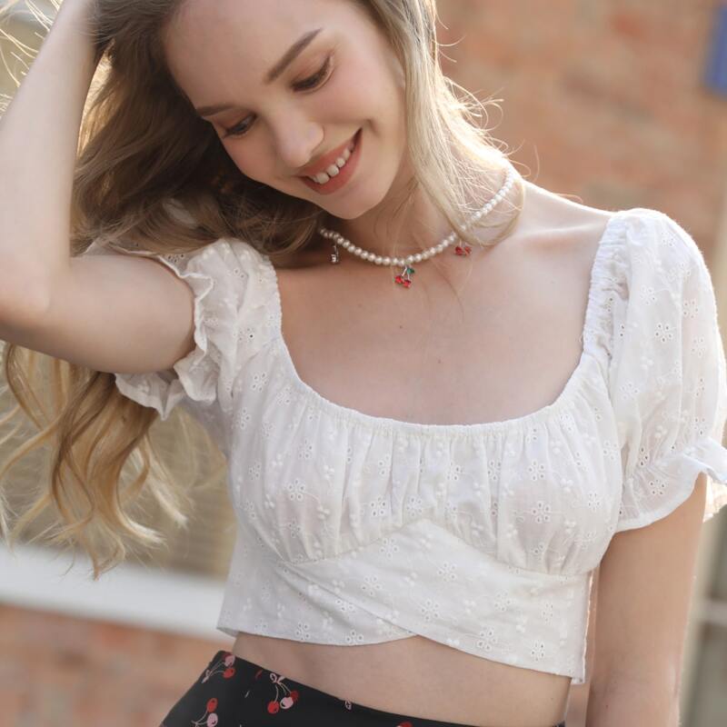 

Tie Back Schiffy Crop Top, White