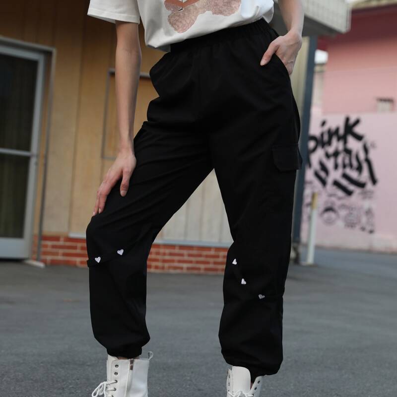 

Heart-Strap Cargo Joggers, Black