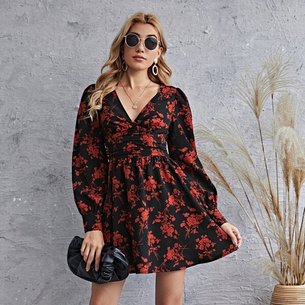 

Ruched Wide Waistband Lantern Sleeve Floral Dress, Multicolor