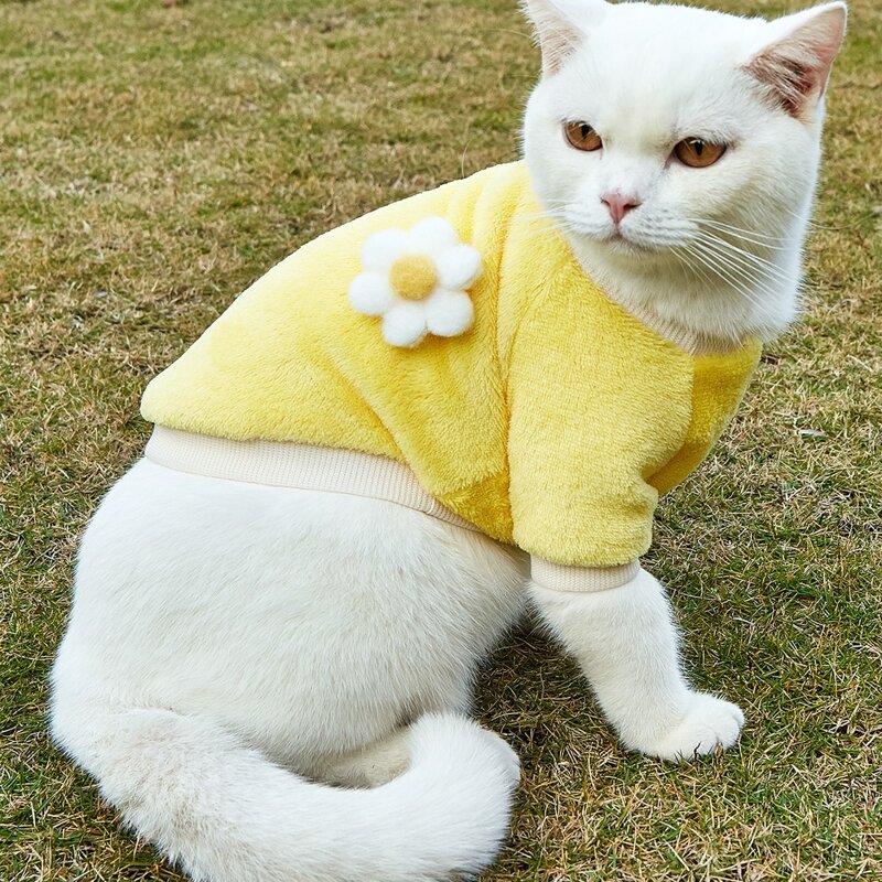 

Flower Decor Plush Pet Sweatshirt, Yellow