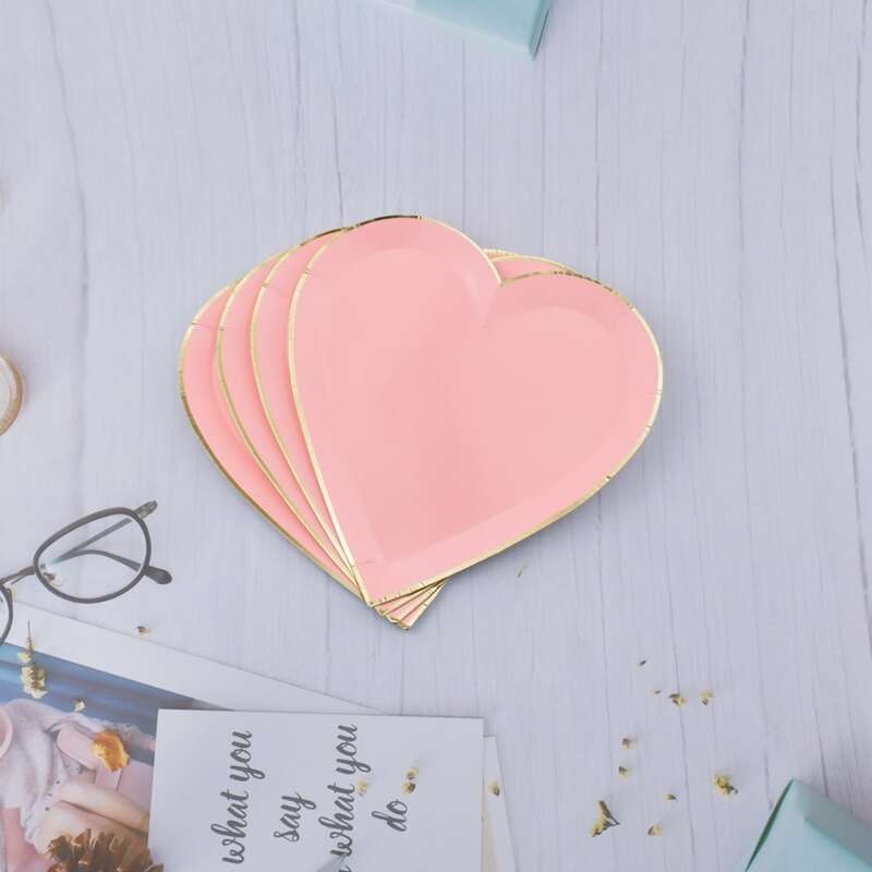 

8pcs Heart Shaped Disposable Plate, Pink