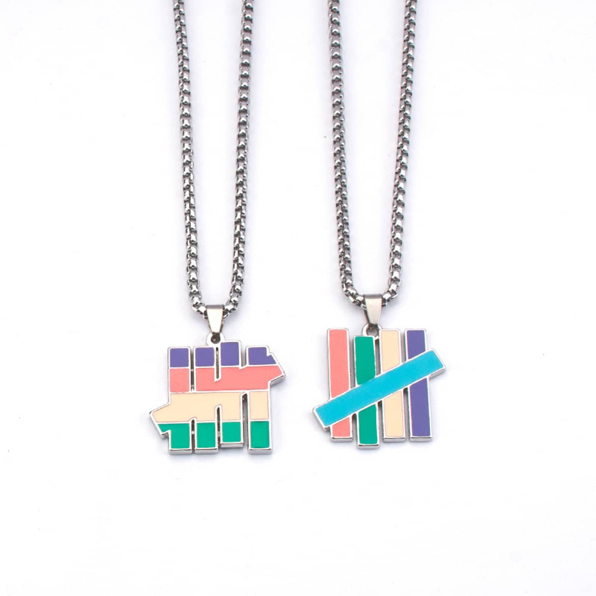 

1pc Random Colorblock Pendant Necklace, Multicolor