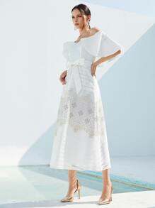 SHEIN VCAY 露肩荷葉邊自腰帶圖案洋裝 - 白色 - 查看 4