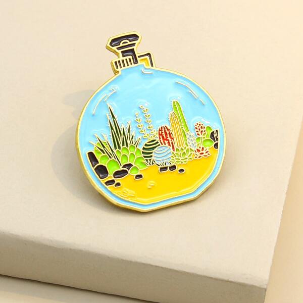 

Plant Design Brooch, Multicolor